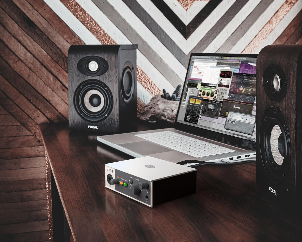 USB Audio Interface with Vintage Preamp Mode